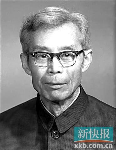 司徒越(1914—1990) 原名孙方鲲,字剑鸣,著名书法家。