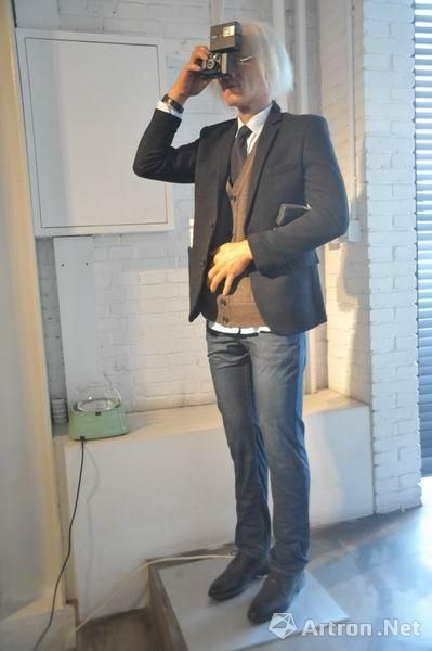 孙永增藏品 张小涛 通道之三 布面油画 200x300cm