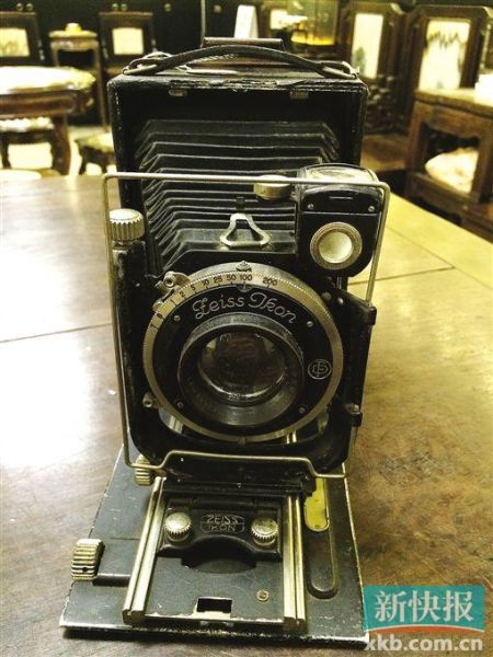 蔡司超级依康相机 聂来阳藏