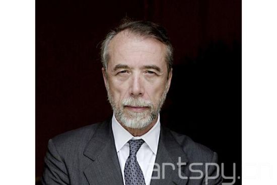 苏富比任命Tad Smith为总裁及CEO