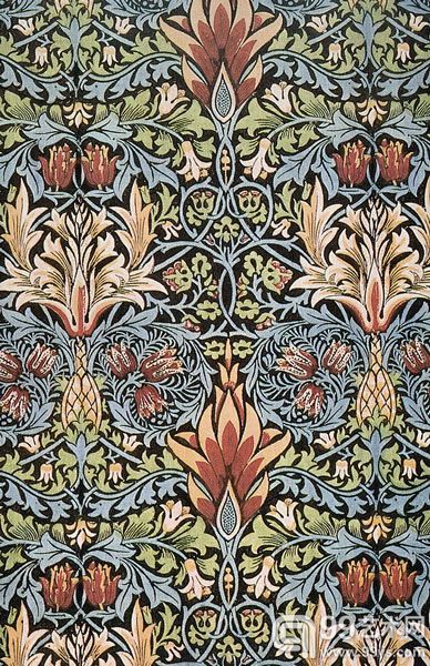 莫里斯的绒毯设计