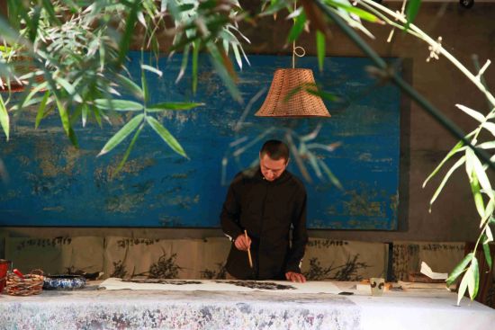 冯钟云：动与静之间的水墨天地