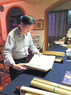 童衍方 　　西泠印社副社长，知名书法篆刻家，师从唐云、来楚生。喜好收藏金石家书画篆刻作品，包括吴昌硕的书画、金石和旧藏的拓本。