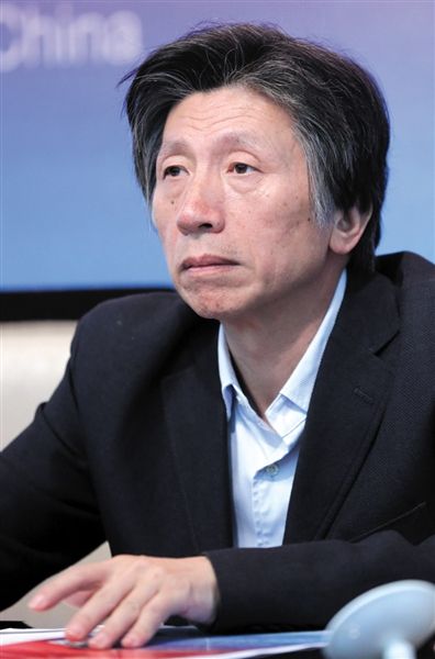 昨日，范迪安出席了“丹青中国梦”展览发布会，这是他在中国美术馆馆长任上策划的最后一个大型展览。 新京报记者 秦斌 摄