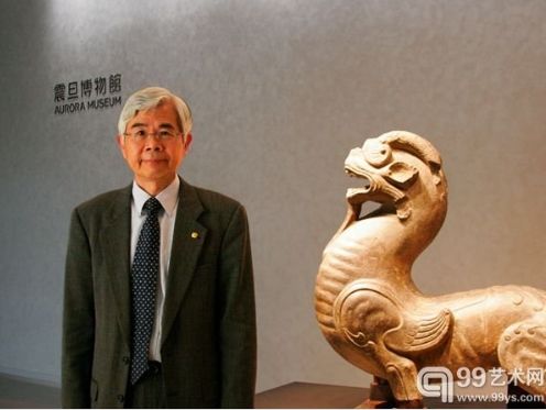 震旦博物馆董事赖任辰