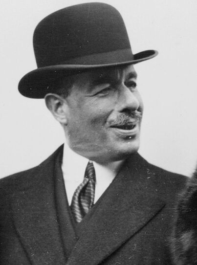 1920年代的约瑟夫·杜威恩（图片取自维基百科）。