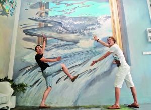 《飞出新天》在万氏兄弟艺术馆展览。