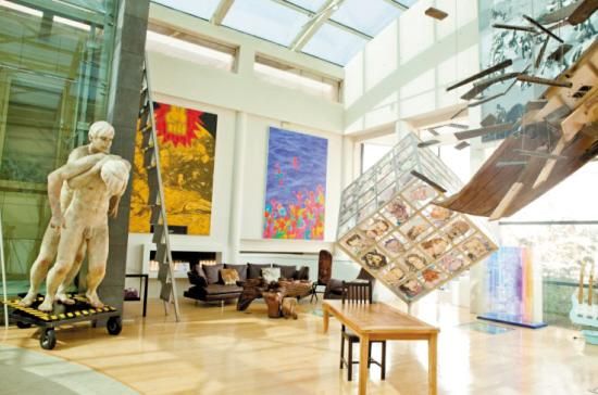 张锐家中的当代艺术收藏