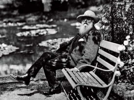 对于还没有机会出国看画展的观众来说，3 月 8 日将于 K11 开幕的“印象派大师·莫奈特展”会是一次全方位了解莫奈的绝佳机会。55 件展品全部由巴黎马摩丹-莫奈美术馆提供，涵盖他一生各个时期的创作及私人收藏。