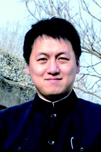 主讲人 　刘阳，1981年出生于北京，中国圆明园学会学术委员会委员，著有《昔日的夏宫》、《三山五园旧影》、《谁收藏了圆明园》 