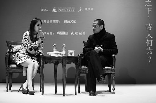 陈丹青与青年作家蒋方舟的观点交锋中