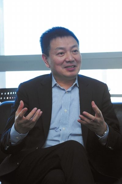 华辰拍卖董事长兼总经理甘学军。京华时报记者任峰涛摄