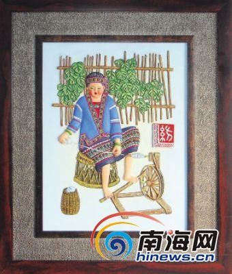 陈玉湘作品《纺染织绣》中的《纺》。
