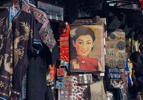 古玩市场浓缩了上海的历史