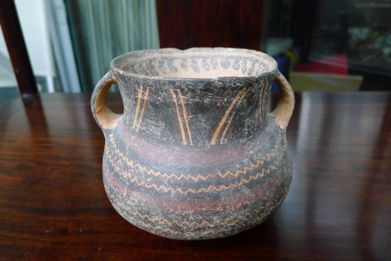 王赞收藏的陶罐