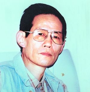 画出戏魂忆章富