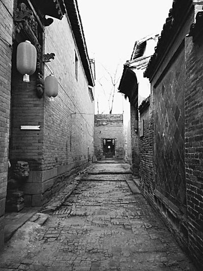 山西省高平市良户村的巷子。资料图片