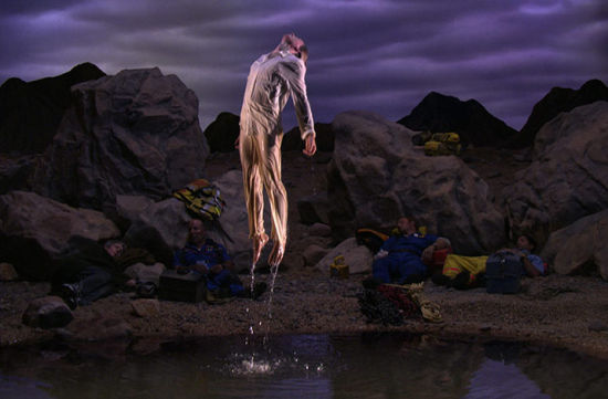 Bill Viola，Going Forth By Day (détail)，2002年