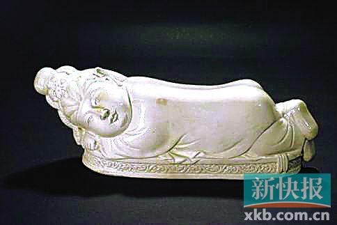 6月6日曾拍出拍出3.955亿港元的宋代定窑白瓷“美人枕”。
