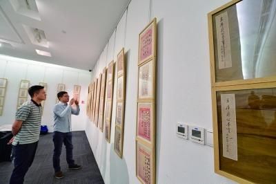 　在今年的保利春拍上，蒋介石密令、陈立夫家属珍藏等一批重要史料将参拍 摄 法制晚报记者 刘畅