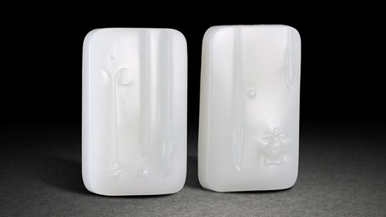 王一卜和田玉籽料五福齐至对牌