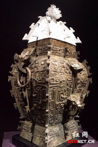 经文物专家认定，3D打印模型的高精密度与原物完全一致。