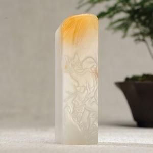 荔枝洞石溢香薄意方章，福建东南2014春拍