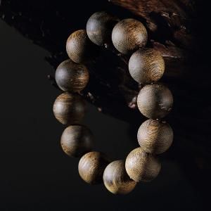 奇楠沉香手串 重57g