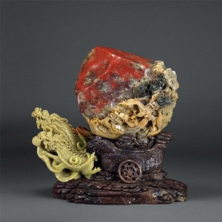 张永科鸡血石摆件15万落槌