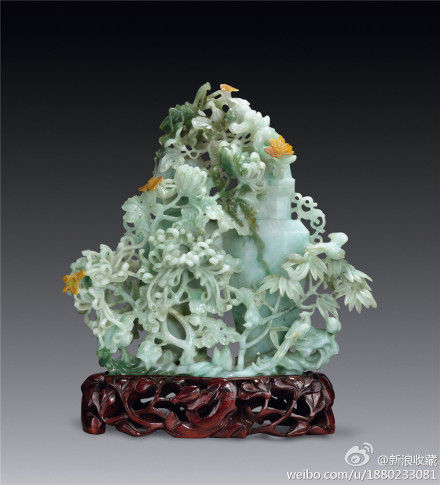 翡翠菊花双瓶100万落槌