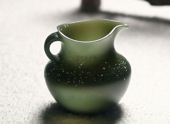 第六期玲珑美玉——当代玉雕名家精品无底价拍卖会拍品 青玉薄胎水注