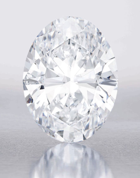 一枚118.28卡拉椭圆形D色无瑕Type IIa钻石