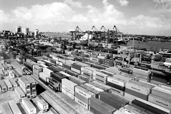 上海国际拍卖中心建设启航