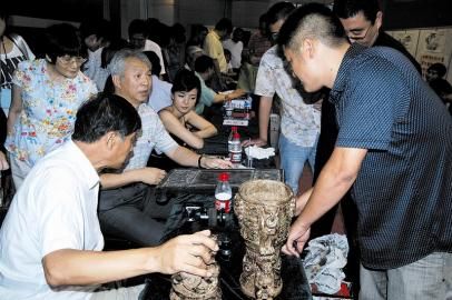 秋拍征集活动如今已在国内徐徐展开。 资料图