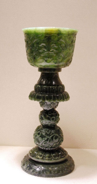 【建国初 碧玉满工玉如意万代烛台】