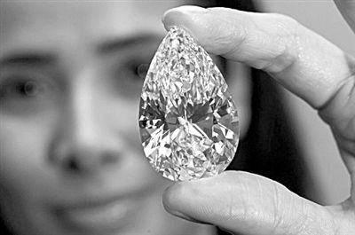 101.73克拉的无瑕疵钻石