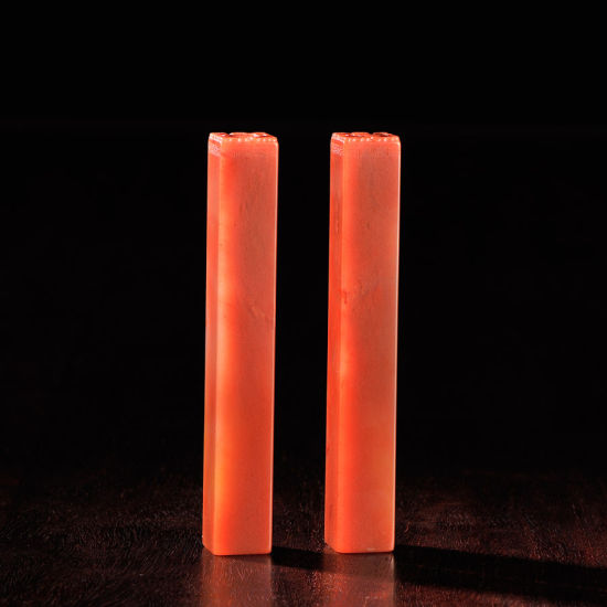 林国俤作李红善伯洞石夔龙纹博古钮对章-福建东南2013春拍拍品