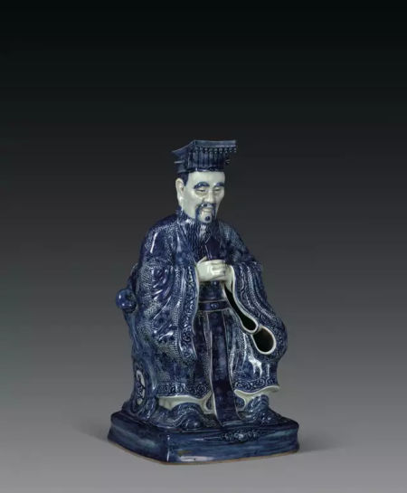 柴窑青花财神雕像 成交价115万