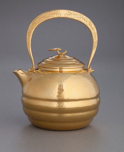 竹影堂荣真造一叶摘纯金壶 图_北京匡时