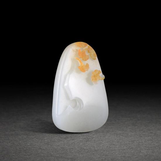 00653号拍品杨曦和田玉籽料银杏挂件