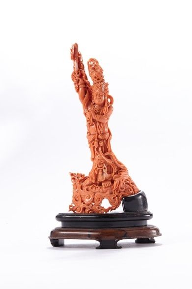 18世纪 红珊瑚火神站像