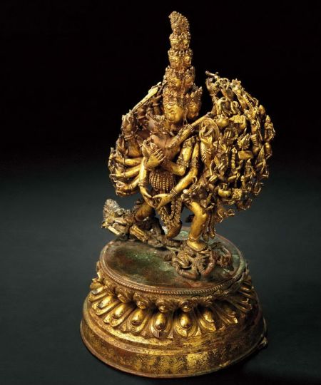 十六世纪 铜鎏金七十二臂胜乐金刚像