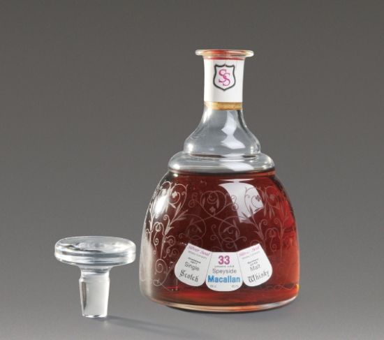 图录号：2101，麦卡伦33年单一纯麦芽威士忌水晶(雪莉桶)