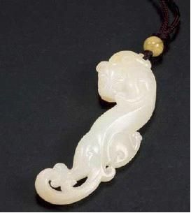 和田玉籽料瑞兽佩