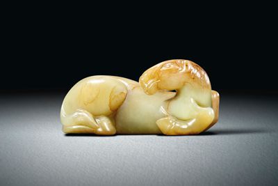 黄玉巧色卧马 长7.8厘米 460万港币 香港苏富比