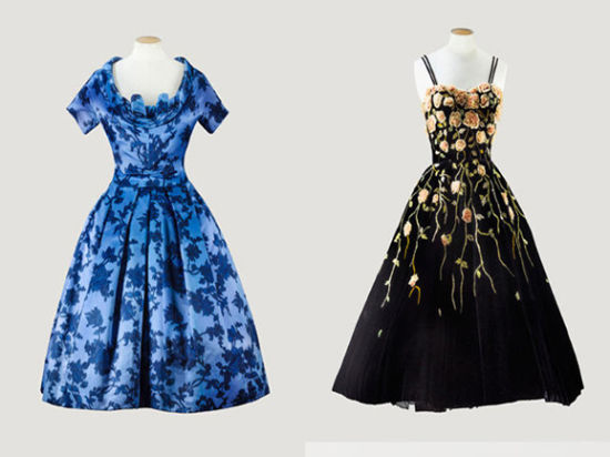 （左图：1957年Christian Dior 明光蓝Louveciennes裙，Dior先生设计生涯中最后一个系列） （右图：1953年Pierre Balmain黑丝绒酒会小礼裙，裙子上玫瑰雪纺刺绣由刺绣工坊Lesage完成）