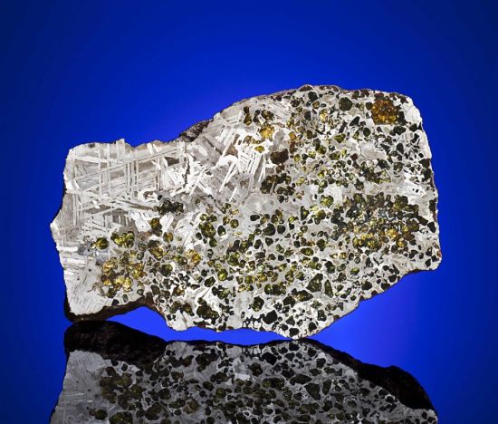 另一块Seymchan陨石，起拍价为4.8万美元。
