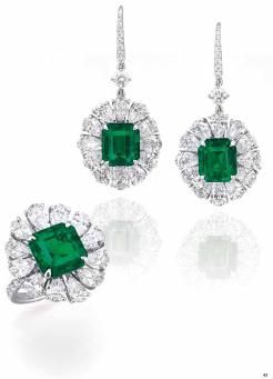 祖母绿及钻石套装 估价： 人民币2,230,000 – 3,000,000 美元360,000 – 490,000