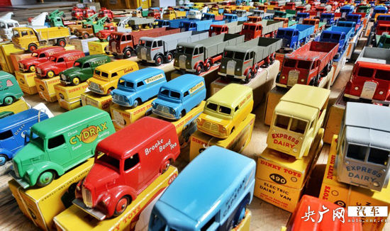 英国收藏者收藏了60多年的玩具车