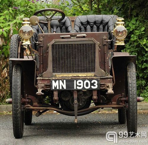 英国传奇老爷车将拍卖 110年仍可正常行驶